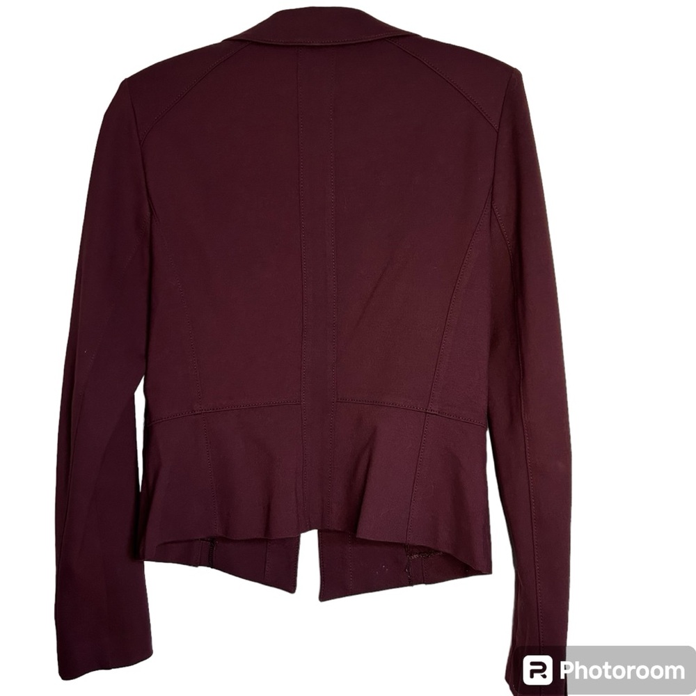 White House Black Market size 6 ponte knit burgundy jacket - Picture 3 of 7
